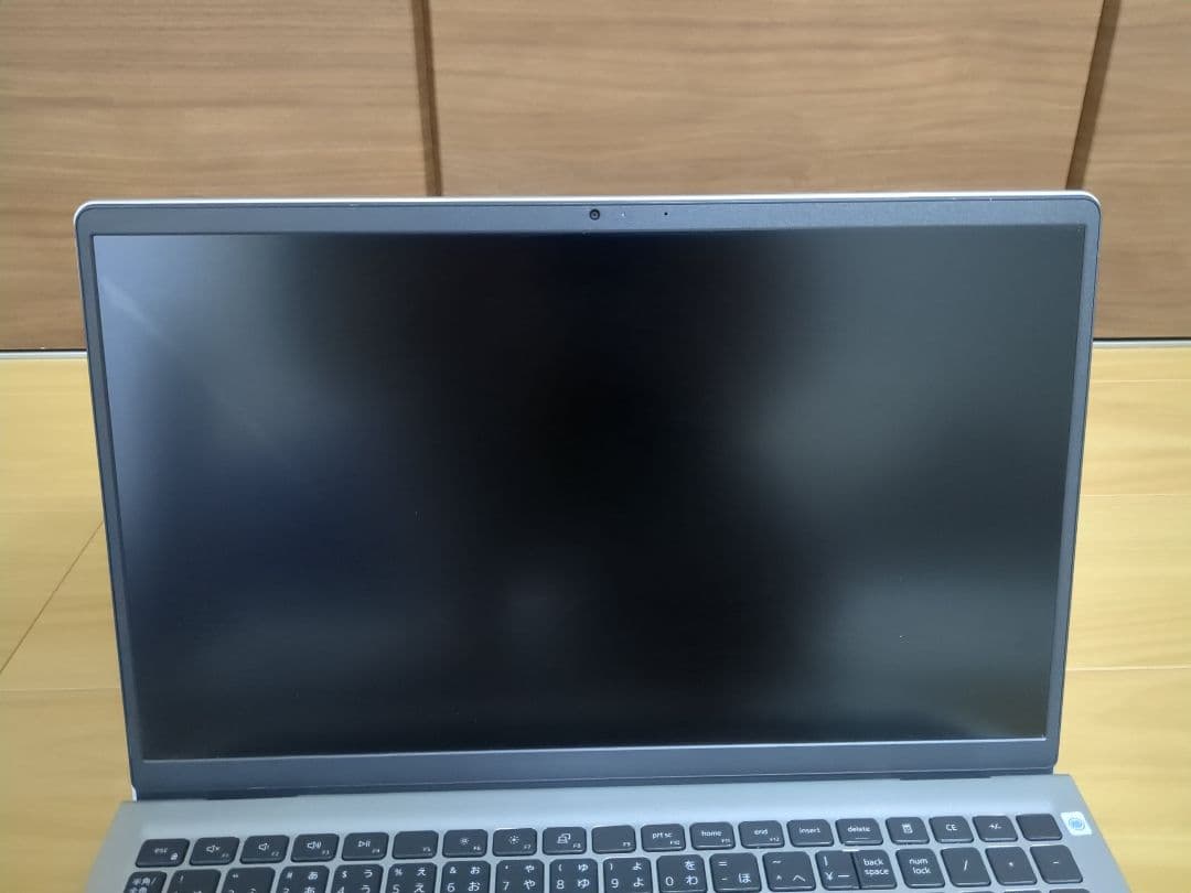 ジャンク DELL Inspiron 3511 Core i3 メモリSSD無し