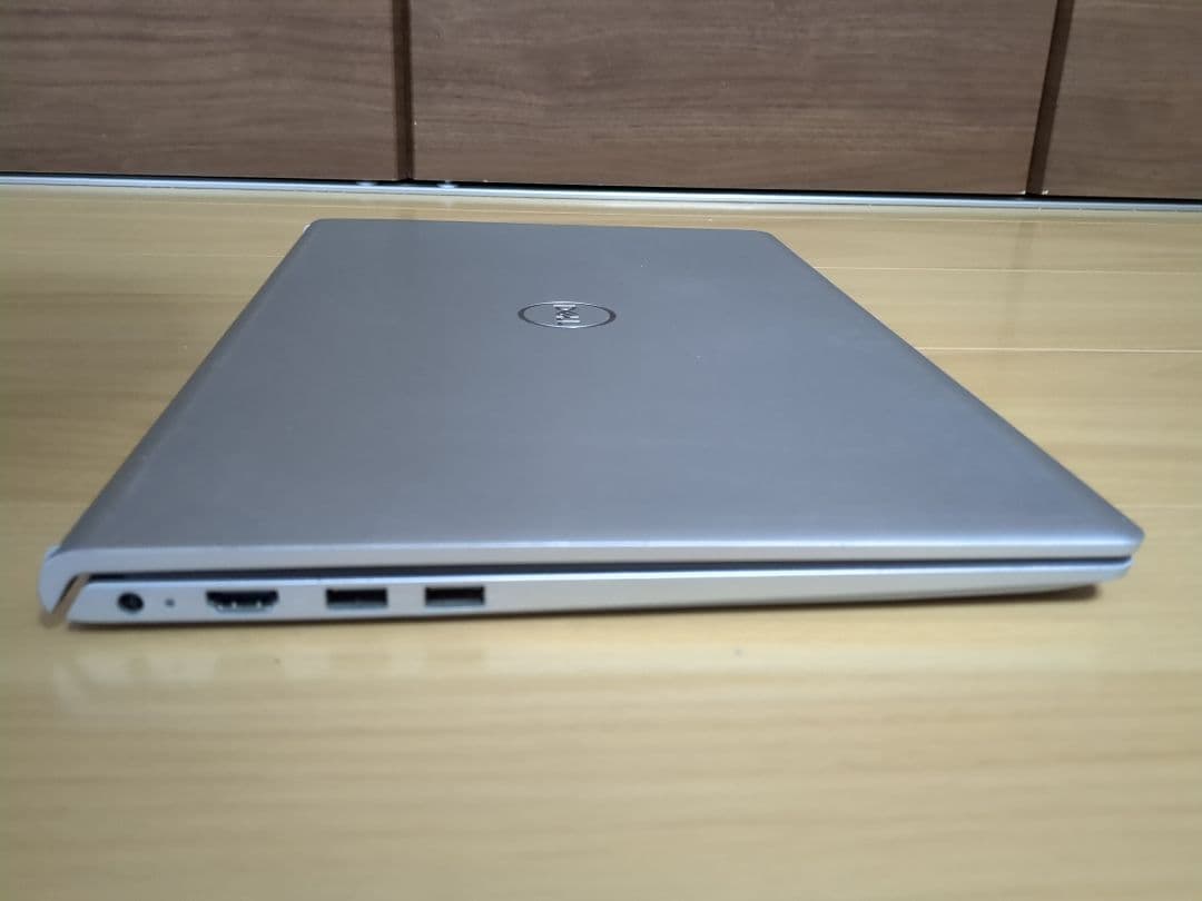 ジャンク DELL Inspiron 3511 Core i3 メモリSSD無し