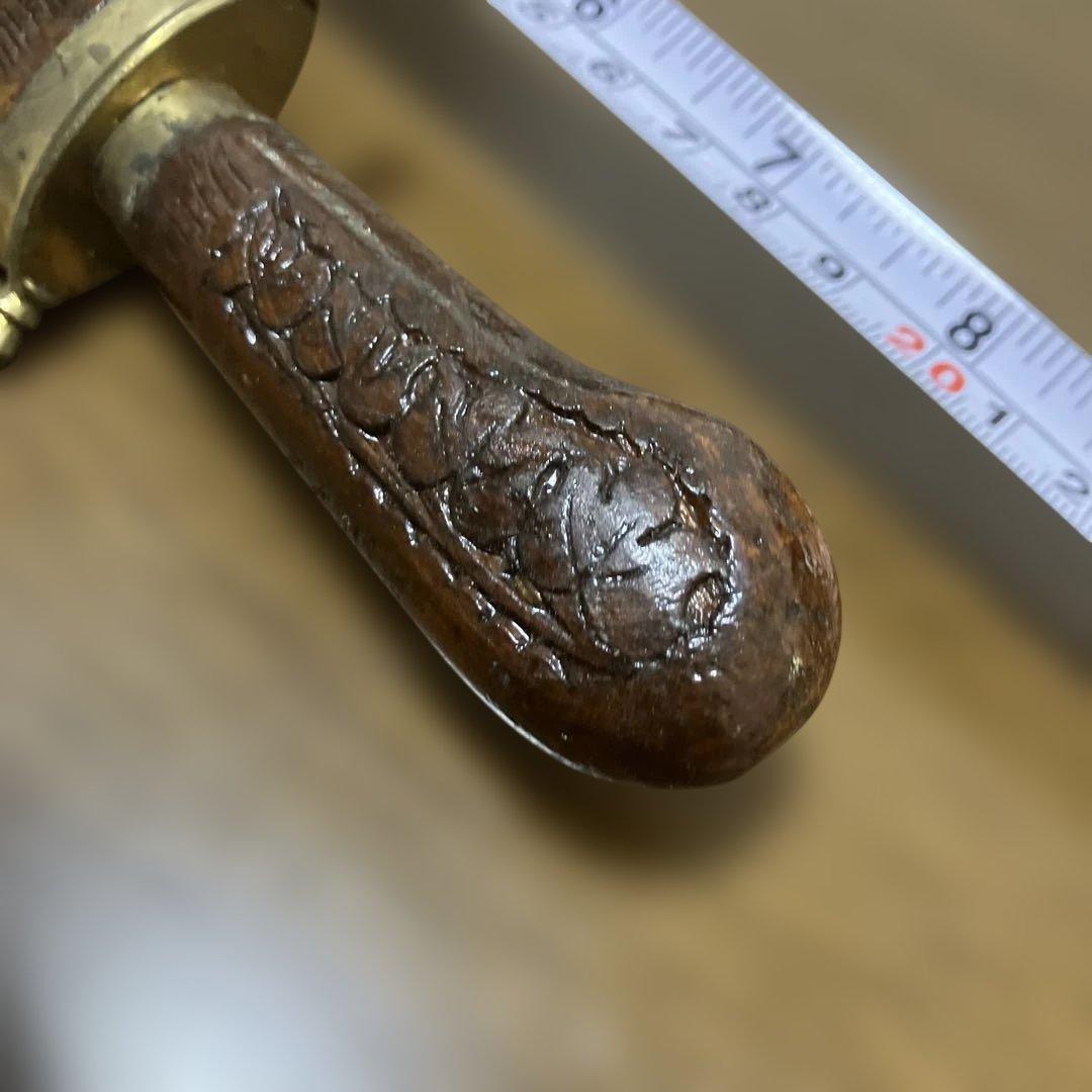 【大幅値下げ！】 彫刻木製ナイフ