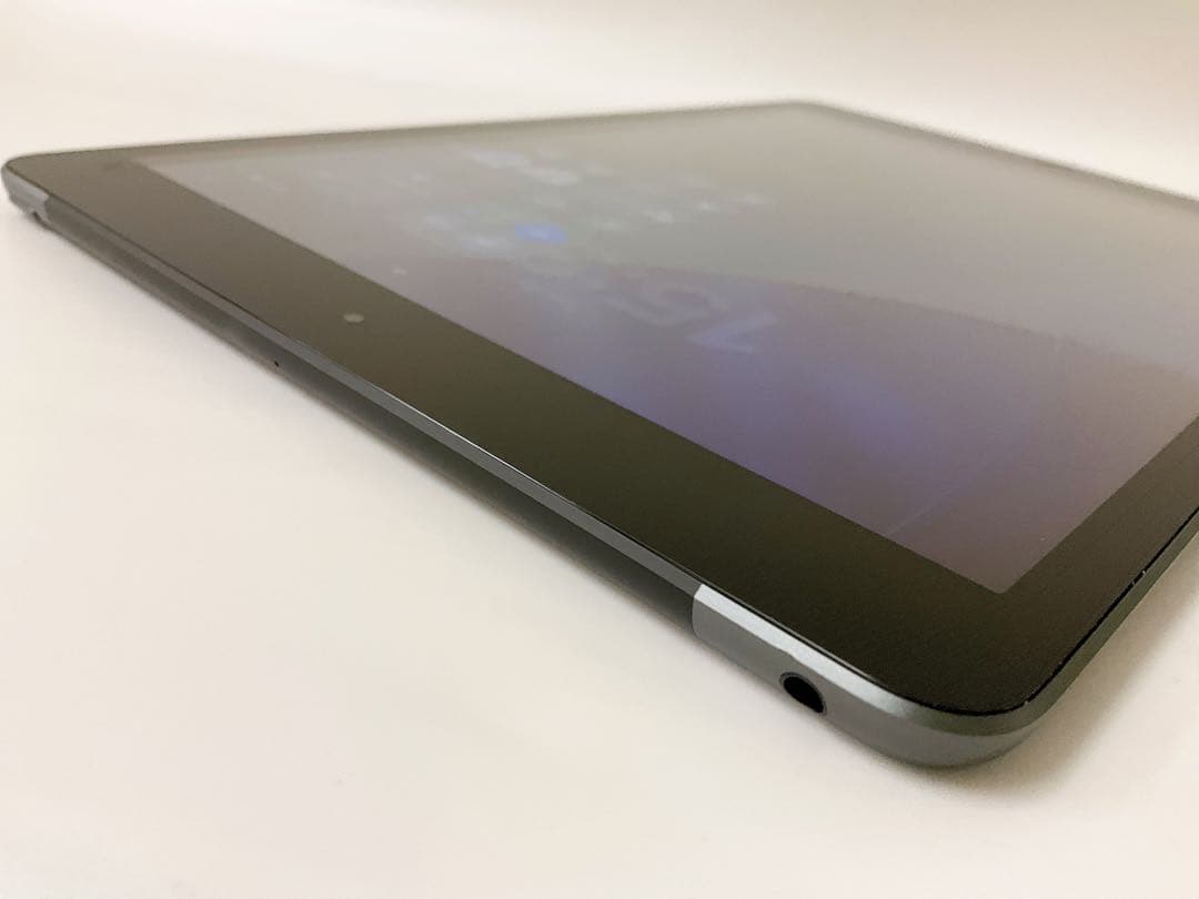 【美品・BT100％】iPad 第8世代 32GB Cellularモデル