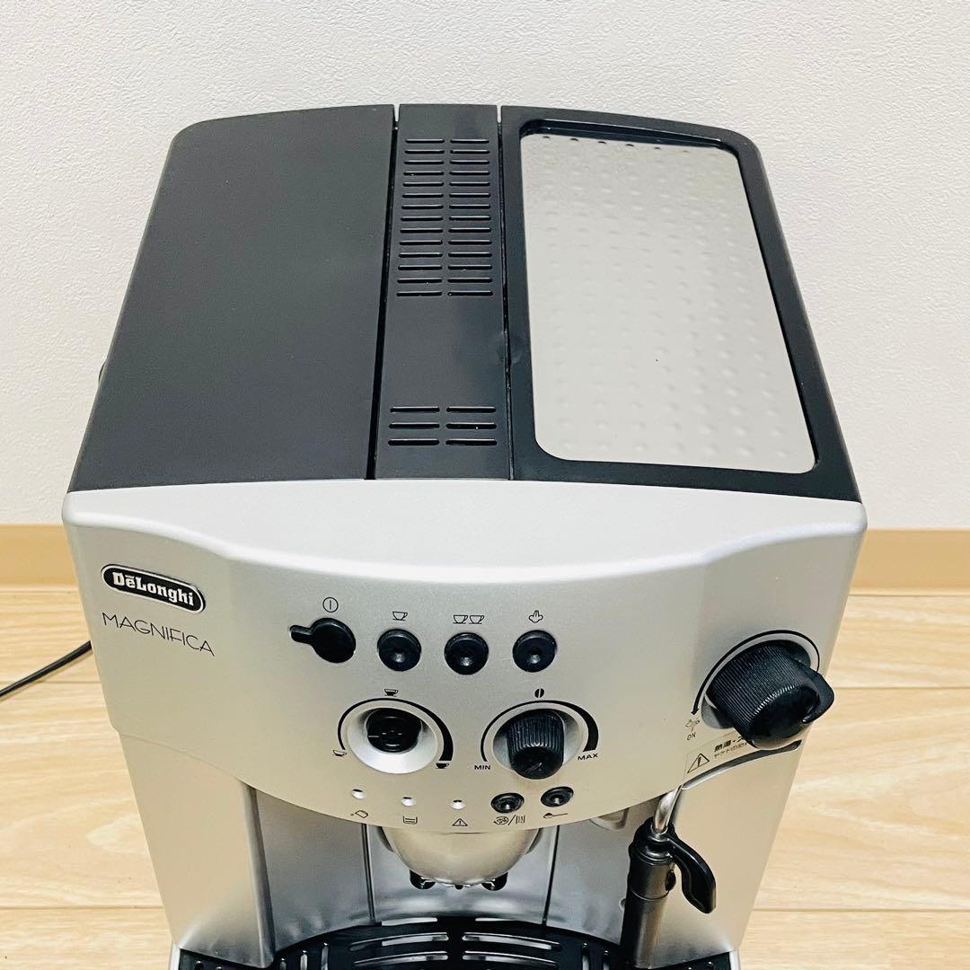 【美品】 デロンギジャパン 全自動コーヒーマシン ESAM1200SJ