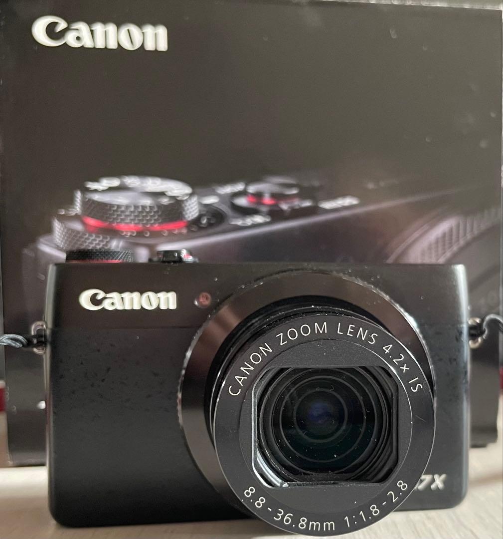 Canon PowerShot G7X 本体と付属品