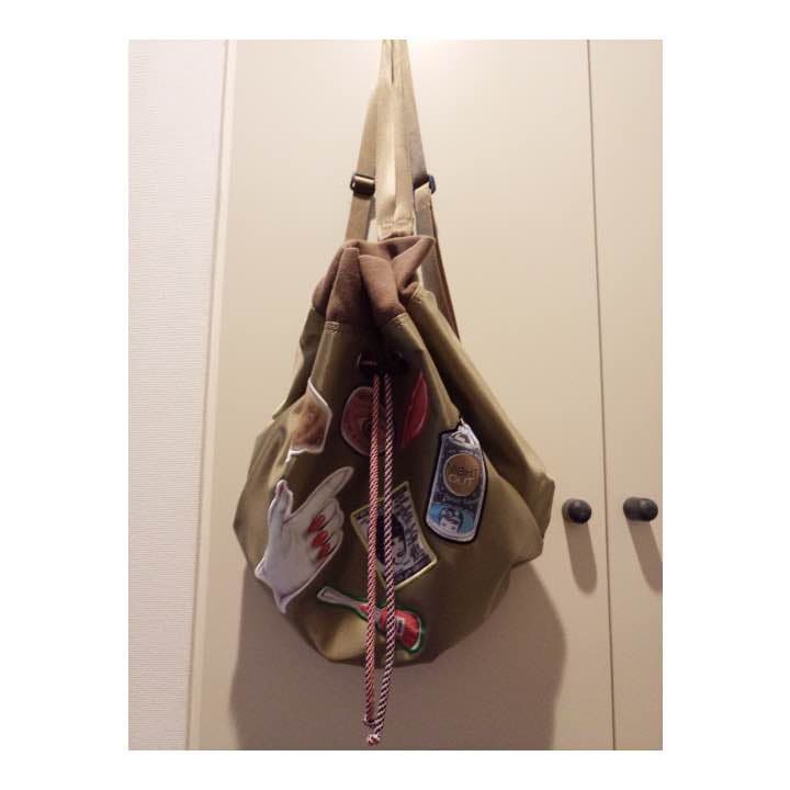 バックバッグ