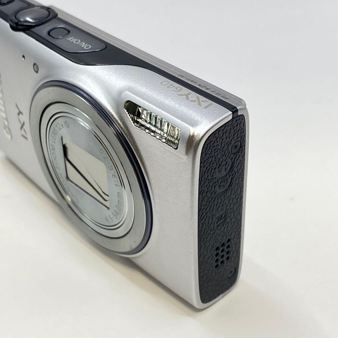 (美品)キヤノン　Canon IXY 640 シルバー　箱付き
