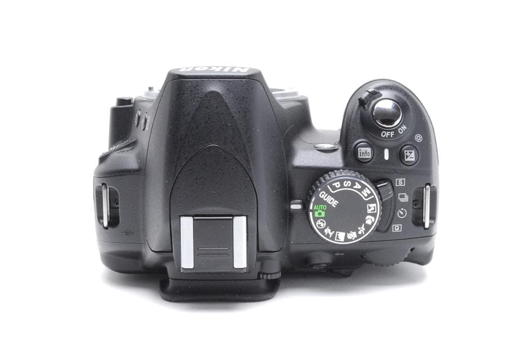 ✨Nikon D3100✨ 一眼レフ 標準レンズセット ショット数1092回