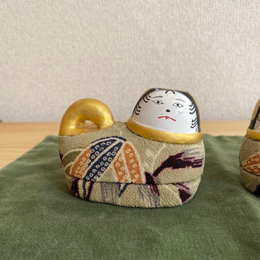 日本の伝統的な古布木目込み　桐塑人形　犬筥