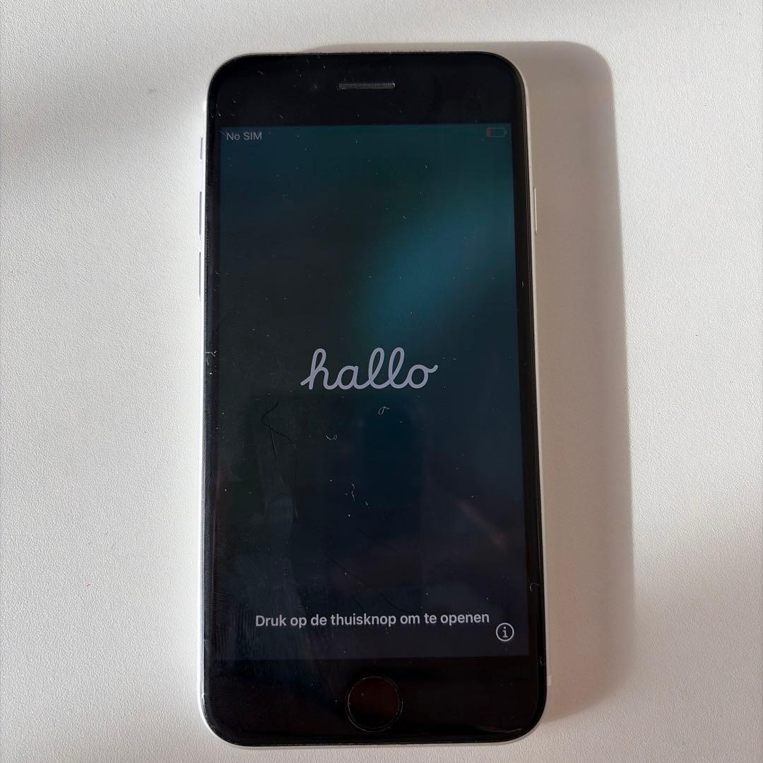 Iphone8 64gb 本体