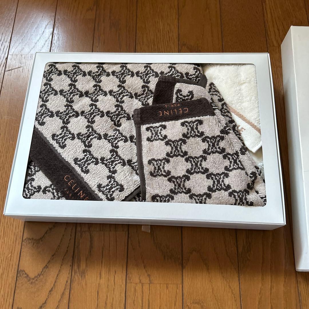 CELINE タオルセット ハンカチ　フェイスタオル　3枚セット