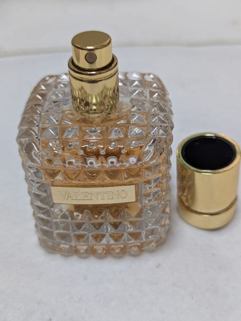 ヴァレンティノドンナオーデパルファム30ml