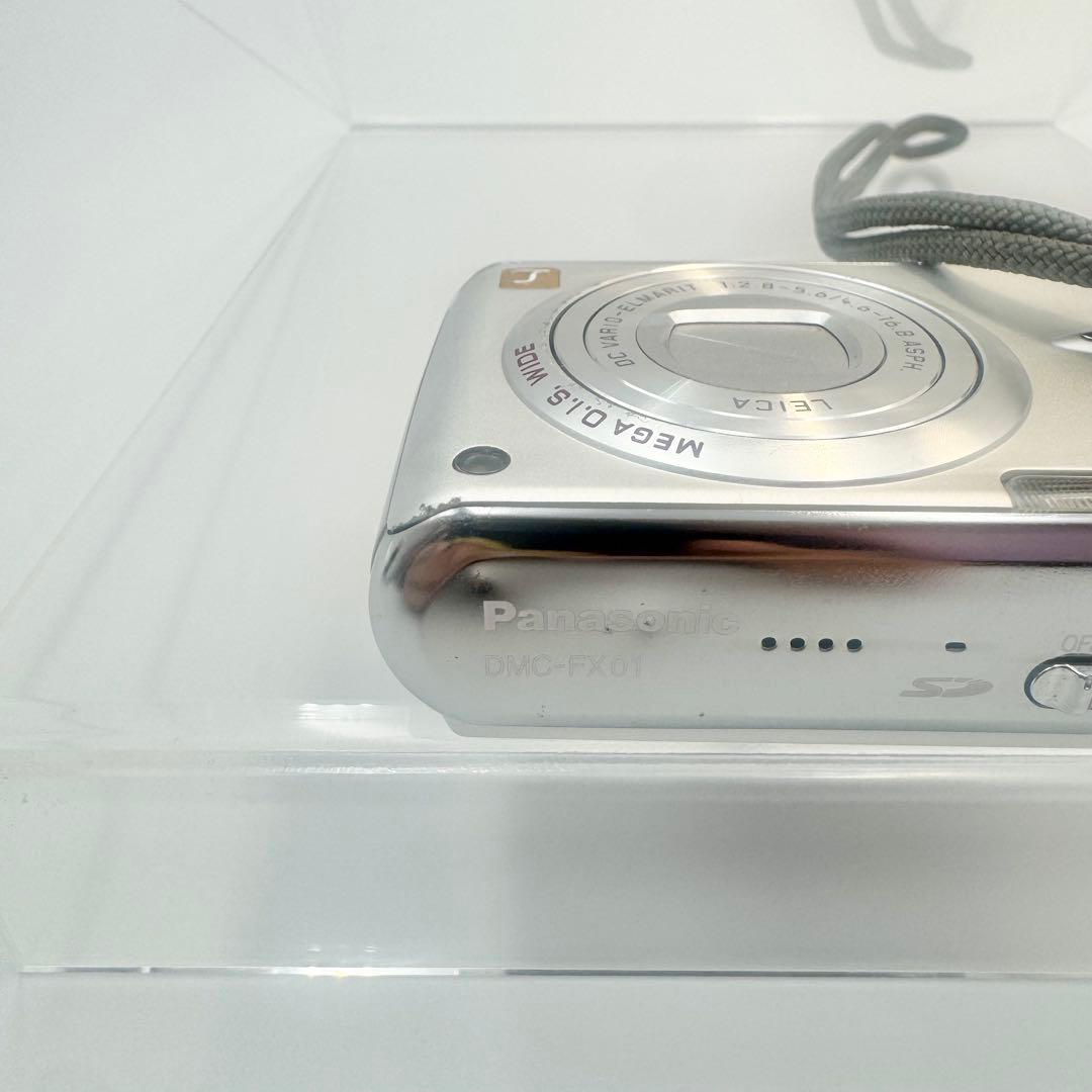 Panasonic DMC-FX01 コンパクトデジタルカメラ