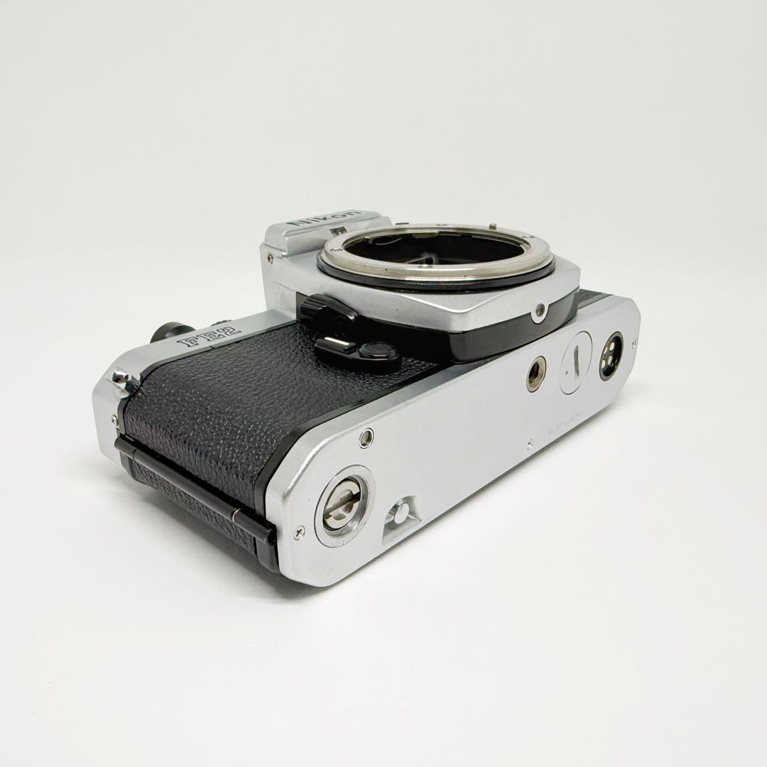 Nikon FE2 シルバー ニコン フィルムカメラ 一眼レフ