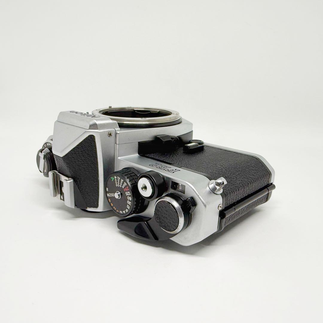 Nikon FE2 シルバー ニコン フィルムカメラ 一眼レフ