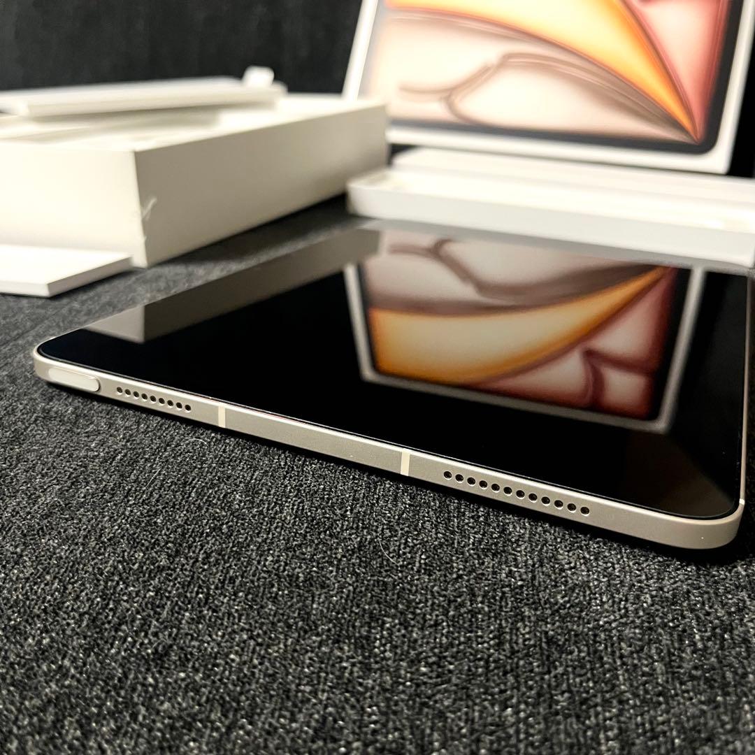 極美品 iPad Air M3 （11インチ）セルラーモデル　256GB