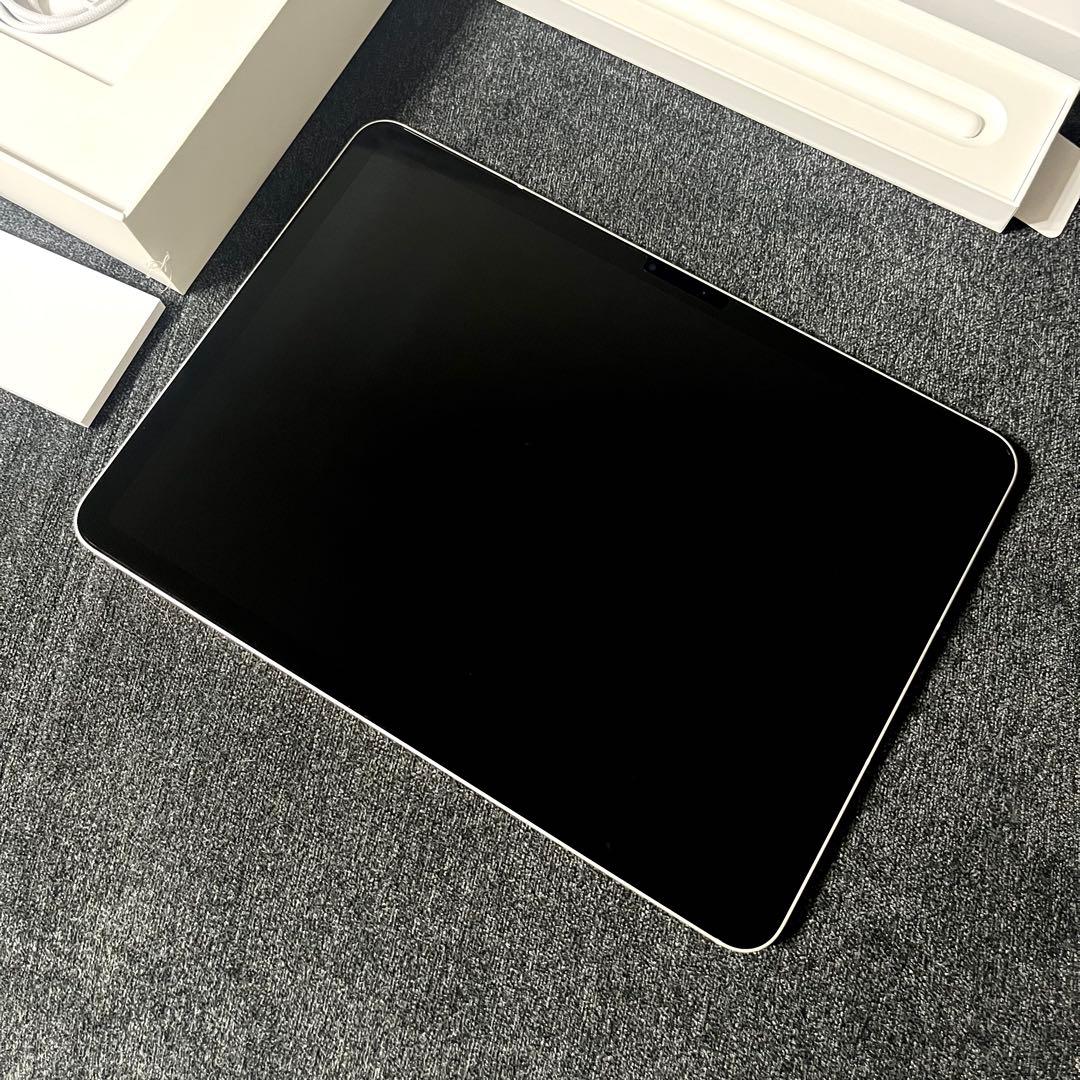 極美品 iPad Air M3 （11インチ）セルラーモデル　256GB