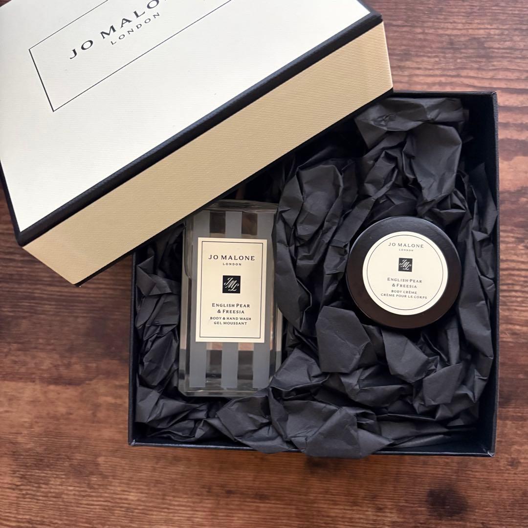 JO MALONE イングリッシュ ペアー & フリージア セット