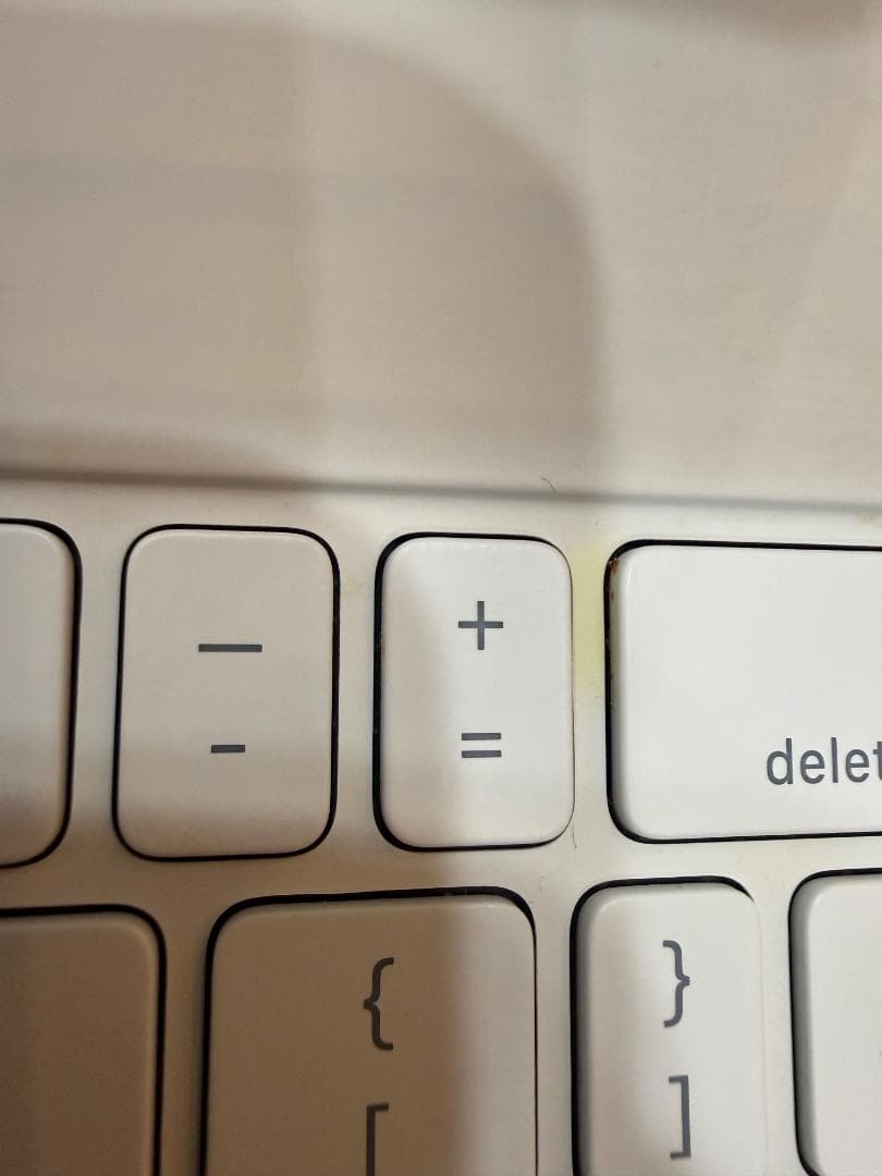Apple 純正 Magic Keyboard マジックキーボード 中古品