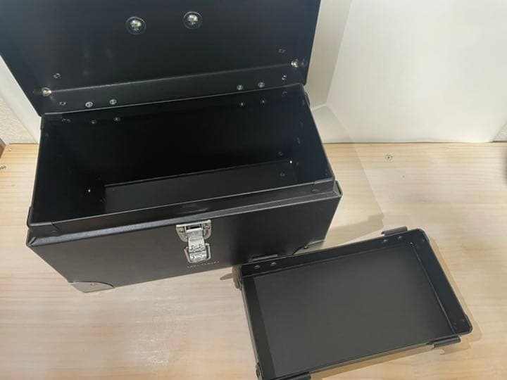 TONY TANAKA メイクボックス・メイク用品