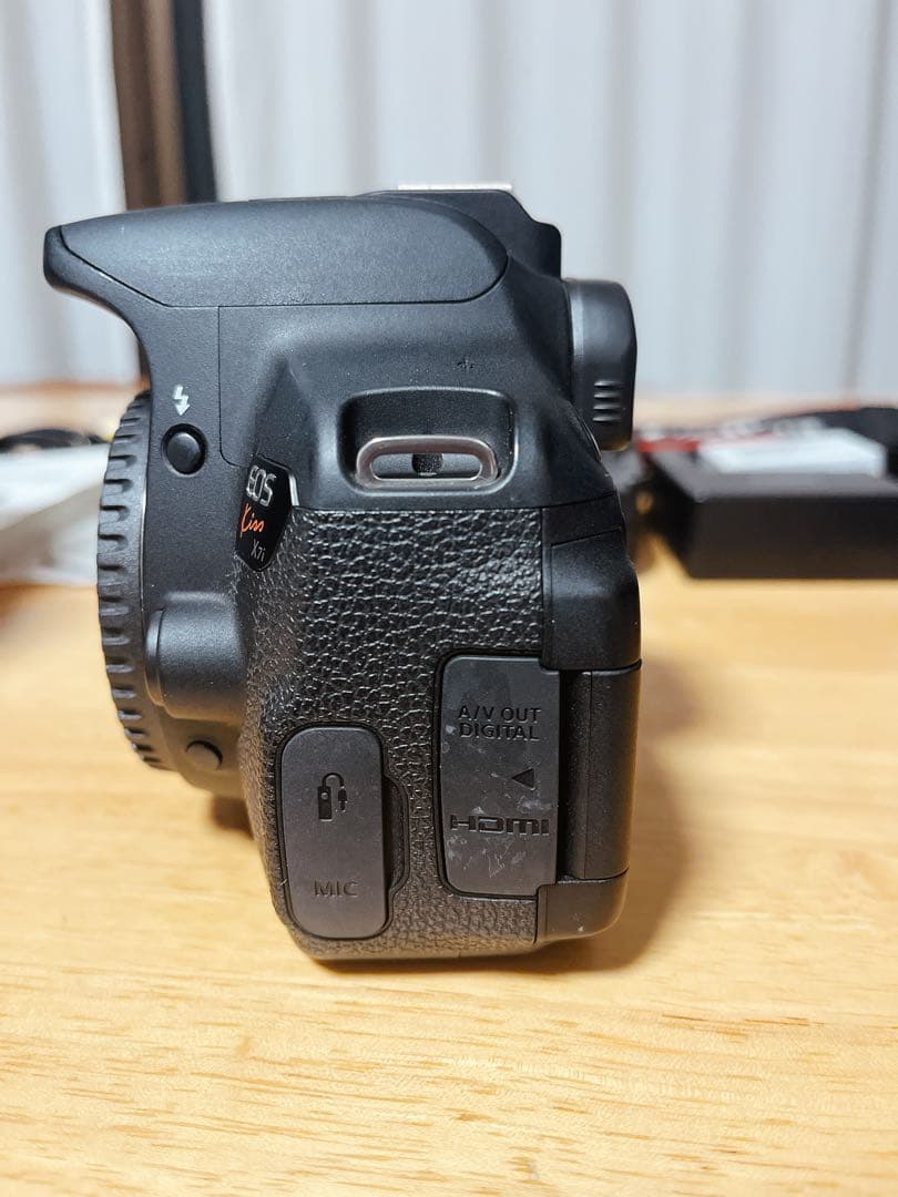 動作確認済】Canon EOS Kiss X7i ダブルズームキット おまけ付