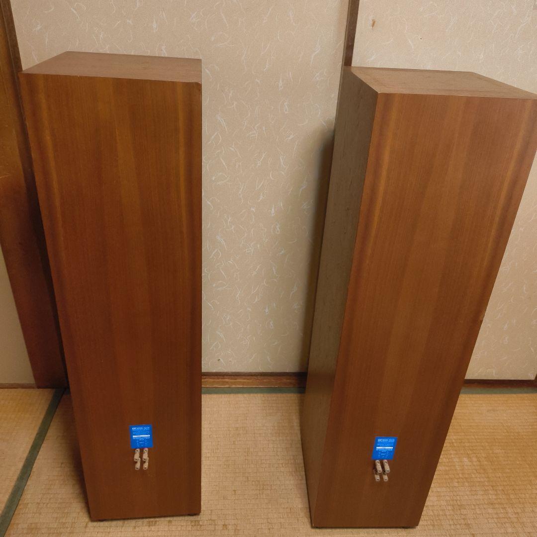② KEF スピーカー Model105/3S