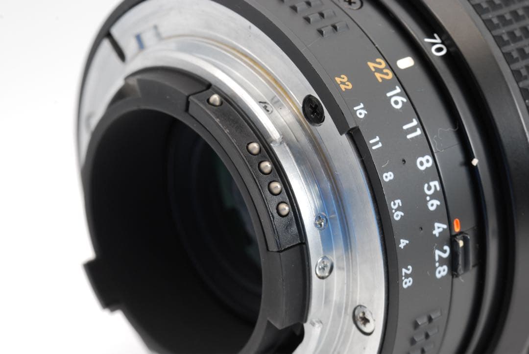 【極上外観】Nikon AF NIKKOR 35-70mm f2.8D ズーム