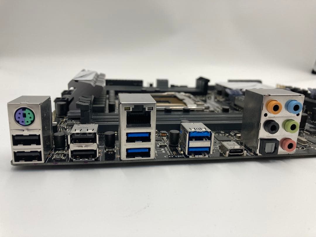 ASUS X99-E マザーボード ATX