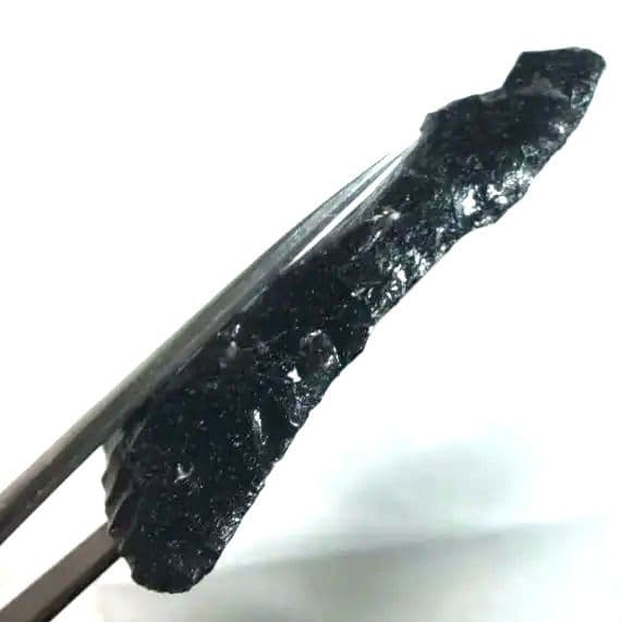 黒曜石ナイフ ○ナイフ一周全てが、刀です。古代人の知恵の逸品では。