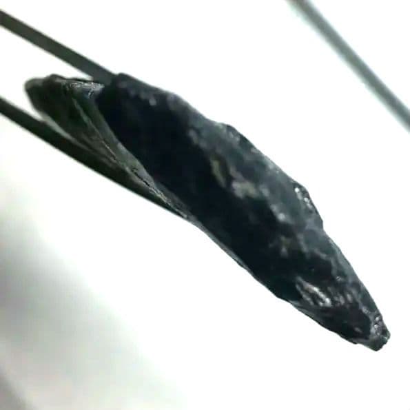 黒曜石ナイフ ○ナイフ一周全てが、刀です。古代人の知恵の逸品では。