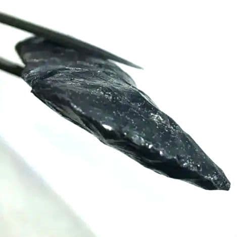 黒曜石ナイフ ○ナイフ一周全てが、刀です。古代人の知恵の逸品では。