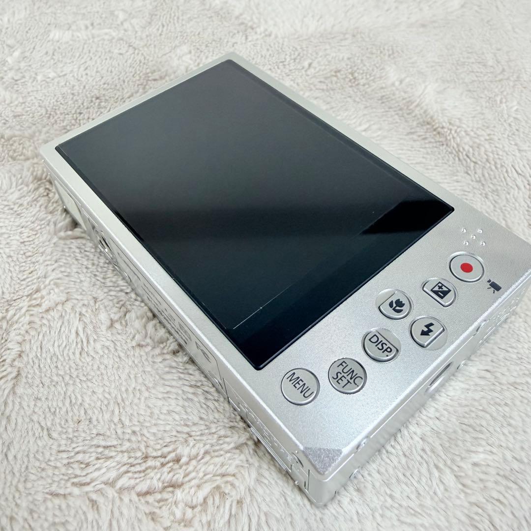【未使用級】Canon キャノン IXY3 シルバー 新品バッテリー付き