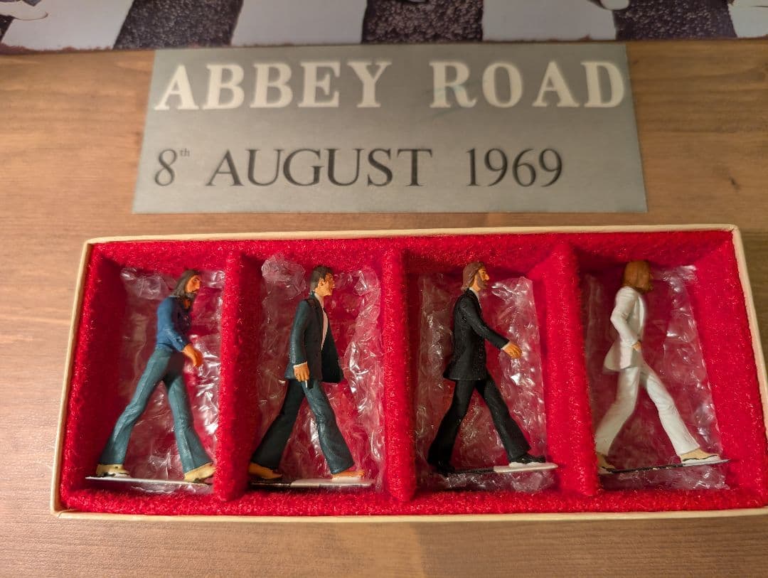 【ビンテージ】英国製 Beatles Doll Made in England