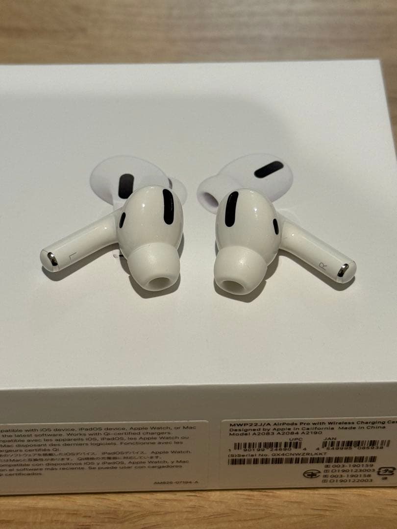 イヤホン AirPods Pro 1