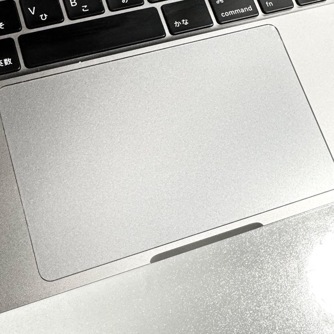 MacBook Pro 2020 13インチ i7 32GB 1TB