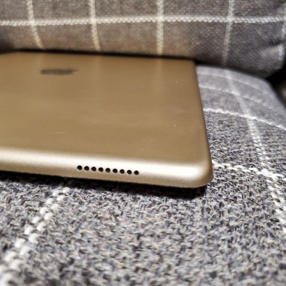 美*雪様 ジャンク品　初代　iPad Pro 12.9　ゴールド　Wi-Fi　1