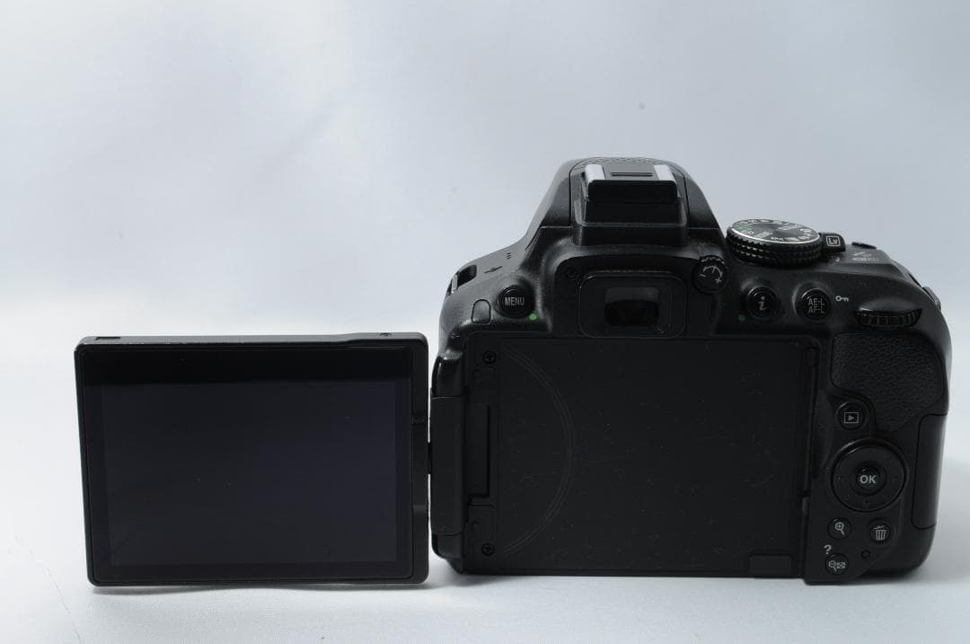 ✨️Nikon D5300✨WiFiでスマホ転送✨️手ブレ補正レンズ✨️初心者