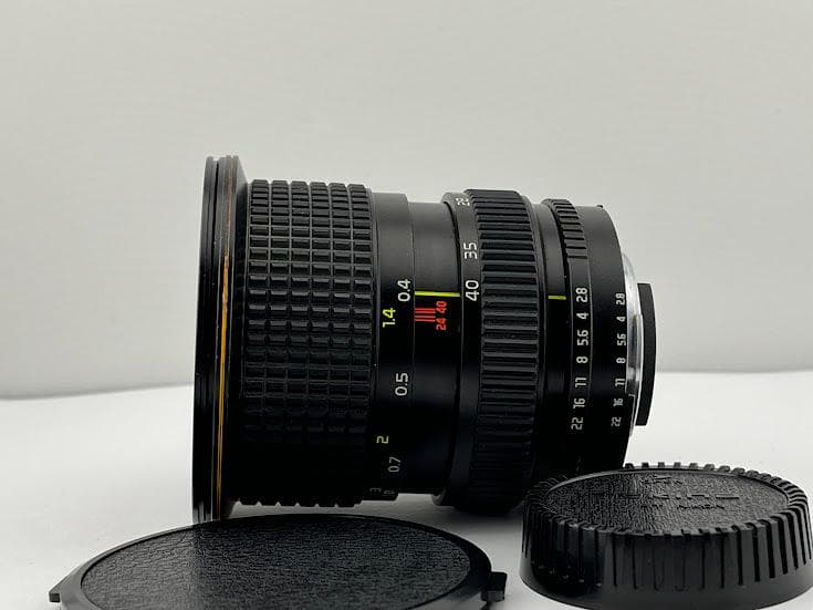 Nikomat EL ボディ/TOKINA AT-X 24-40mm F2.8