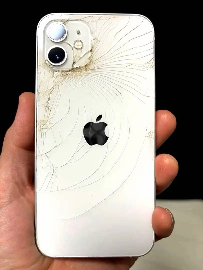 Apple iPhone 12 64GB ブラック 本体 simフリー