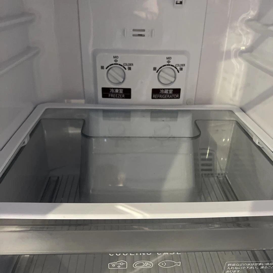 三菱電機冷蔵庫MR-P15E2H-W 2022年製 146L 一人暮らし　生活