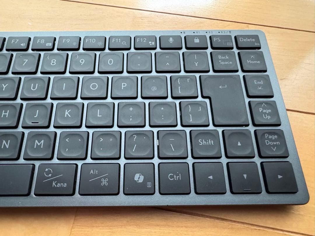 7000円→6500円✴︎エレコム ワイヤレスキーボード
