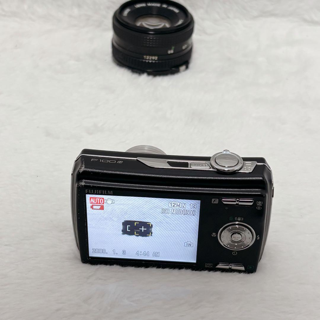 FUJIFILM FinePixF100fd ブラックコンデジ