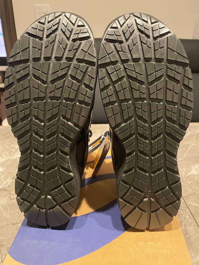 限定カラー　26.0センチ　ASICS WINJOB CP216 TOUGH