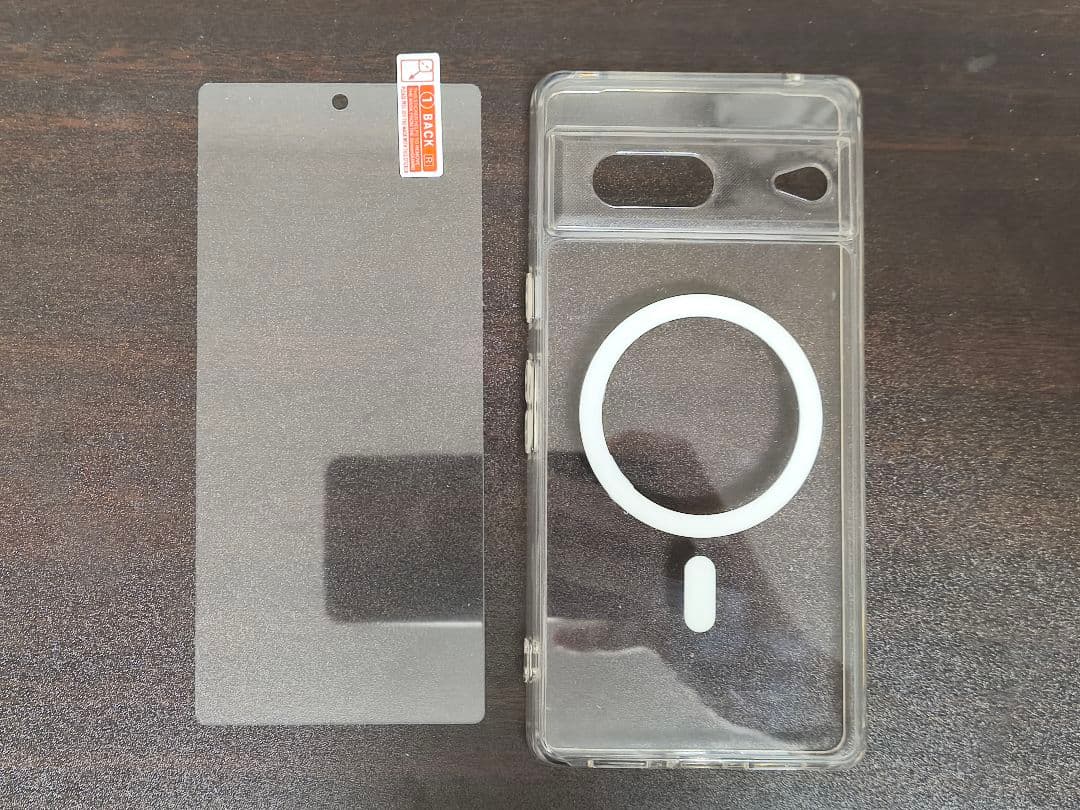 Google Pixel 7 ケース付き