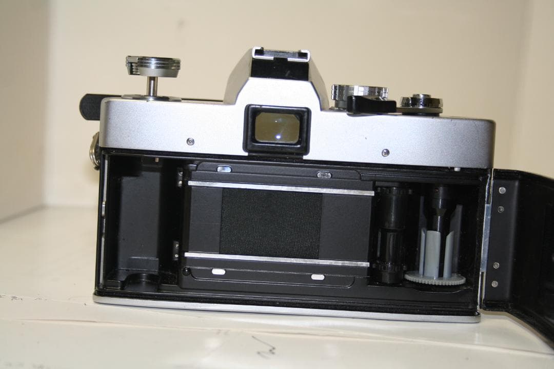 【動作確認済】ミノルタＳＲTスーパー+MCロッコールPF55㎜f1.7（M16）