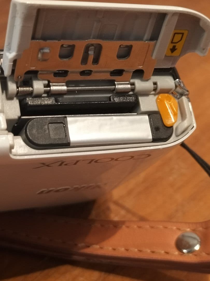 動作確認済み　 Nikon COOLPIX S4300