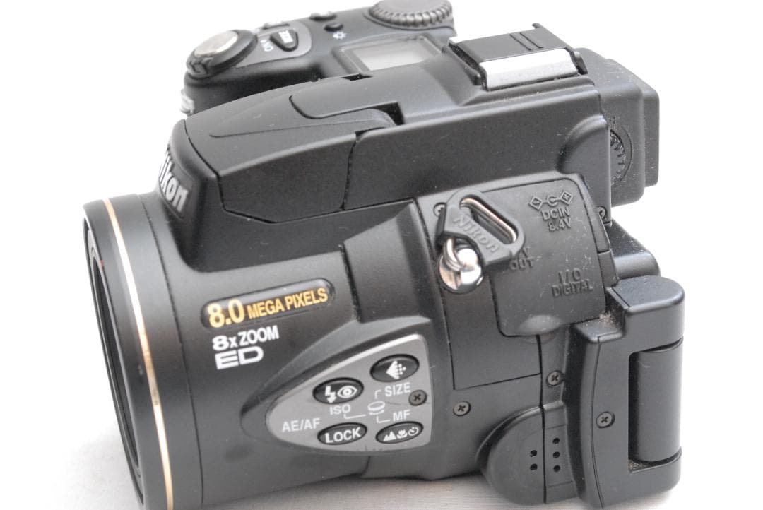 Nikon coolpix 8700 （良品）