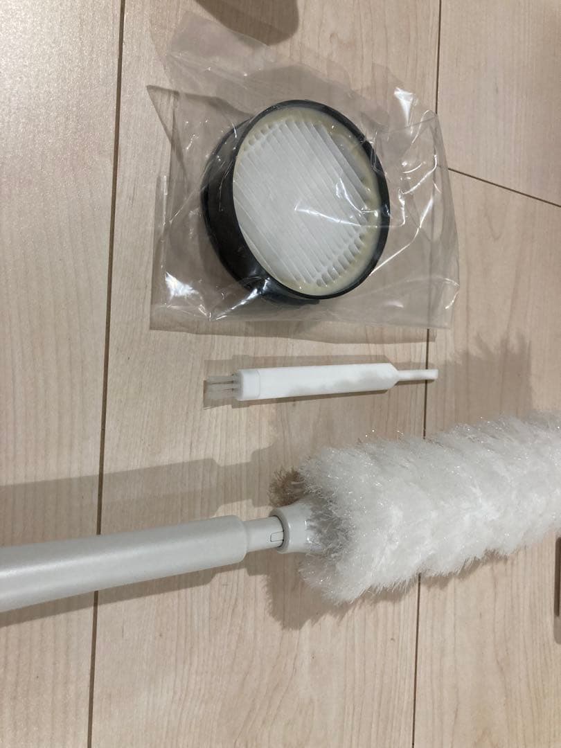 【極美品】アイリスオーヤマ 充電式サイクロンスティッククリーナー