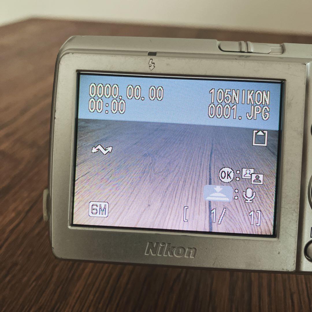 【動作品】Nikon Coolpix L1 コンパクトデジタルカメラ 単三電池式