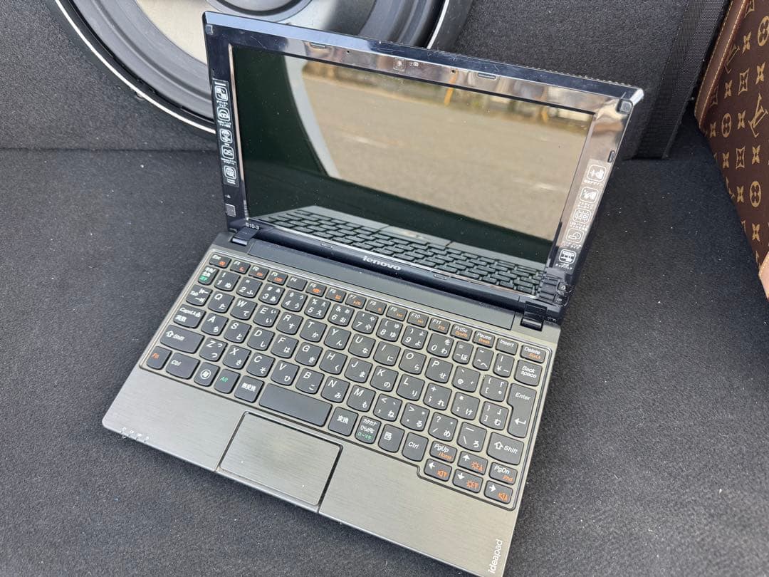 ストーン加工のLenovo ideapad S-10-3