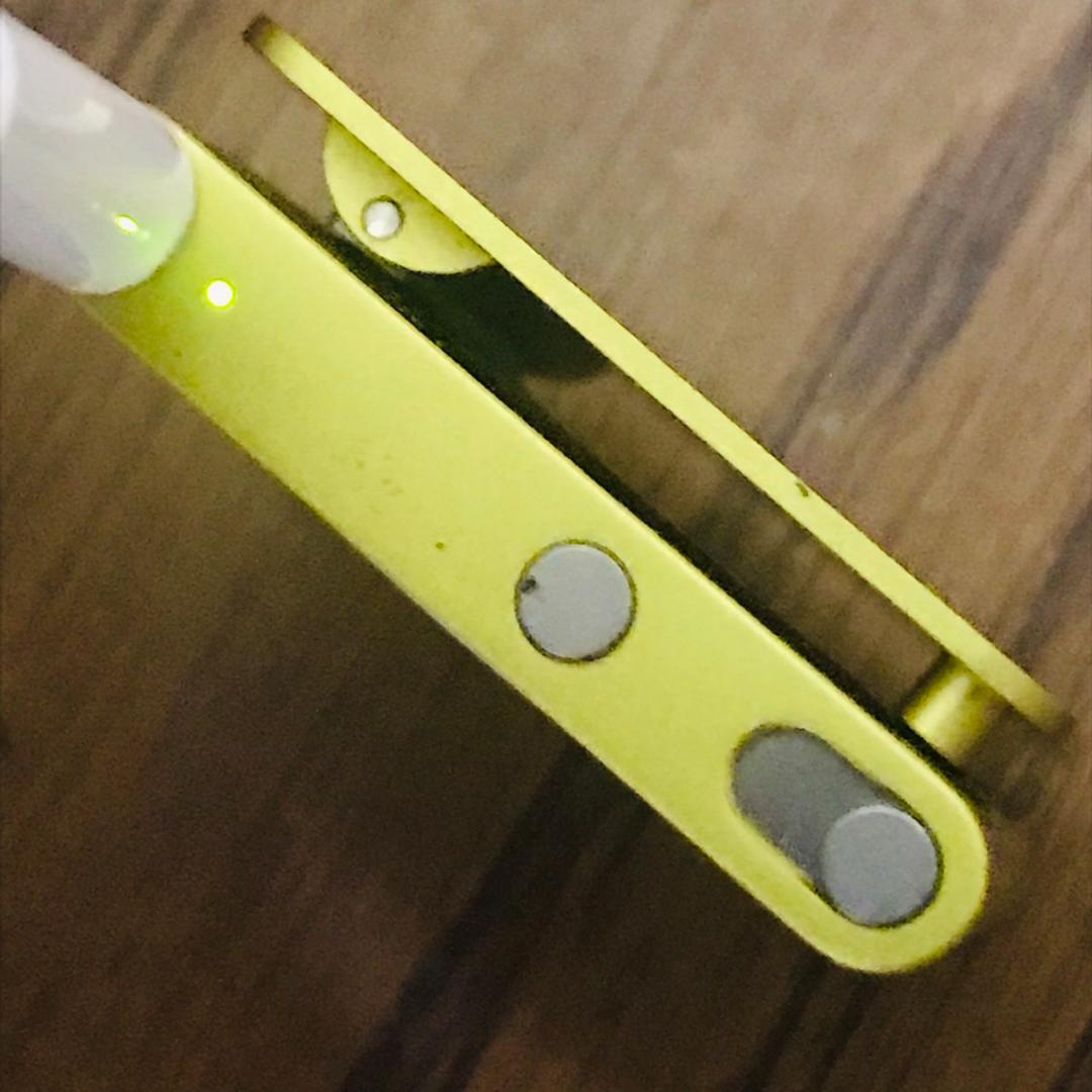 【美品】iPod shuffle 第4世代　新品バッテリーに交換済み　YG