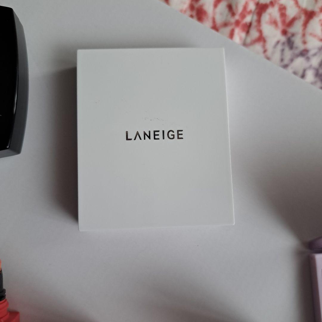 CHANEL リップカラーセットとアイシャドウパレット