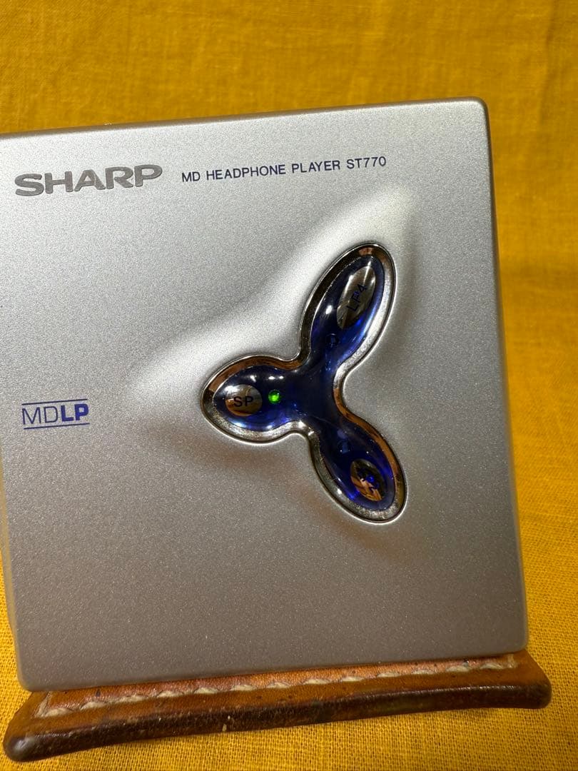 【動作品】SHARP MDプレーヤー ST770 シルバー 動作良好